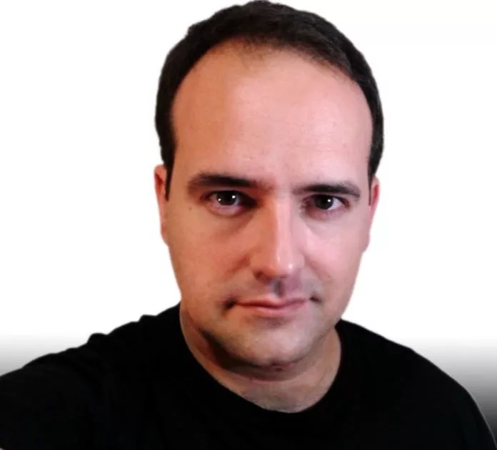 _legacy_2015_10_Manu-Ramos